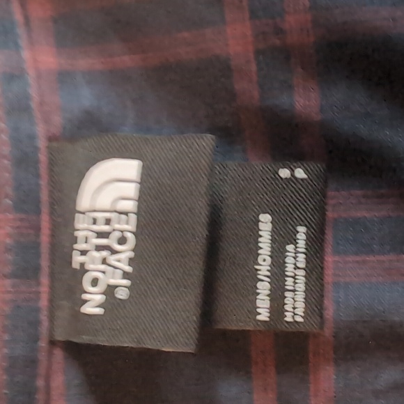 Men's North Face Button Down Shirt (S) - Picture 4 of 5